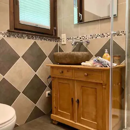 シャレー Raeuberlager 15 Dammbach